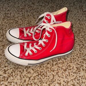 Converse red high top shoes💗